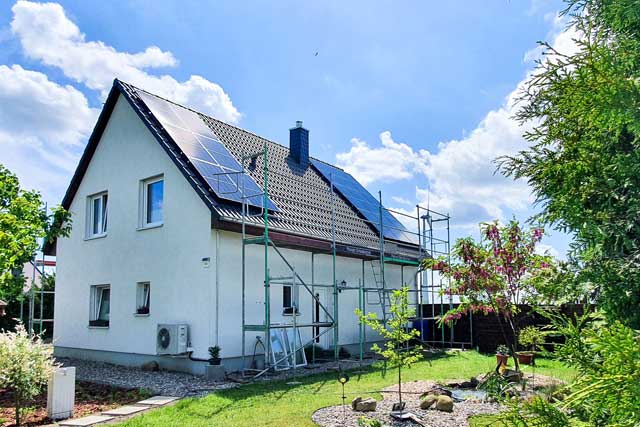 Solarstromanlage statt teuren Netzstrom