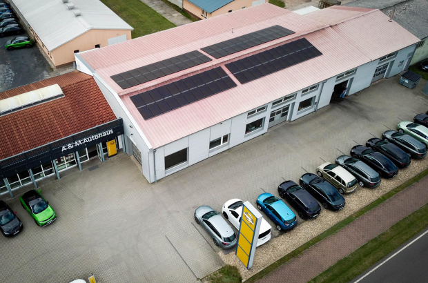 Rathenow - Autohaus und Installationsbetrieb PV-Anlage 